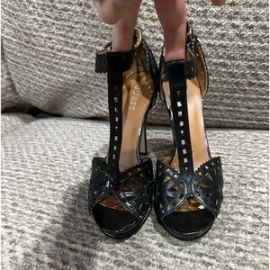 GUESS T-strap black leather platform heels, open toe with cut outs GWTANK